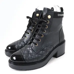 Pre-owned CHANEL Calfskin Small Leather Goods Leather Logo Matelasse Ankle Boots