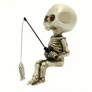 Creative Skull Fishing Statue, Resin Skeleton Fishing Ornament, Horror Figurines, Halloween Desktop Home Garden Decoration