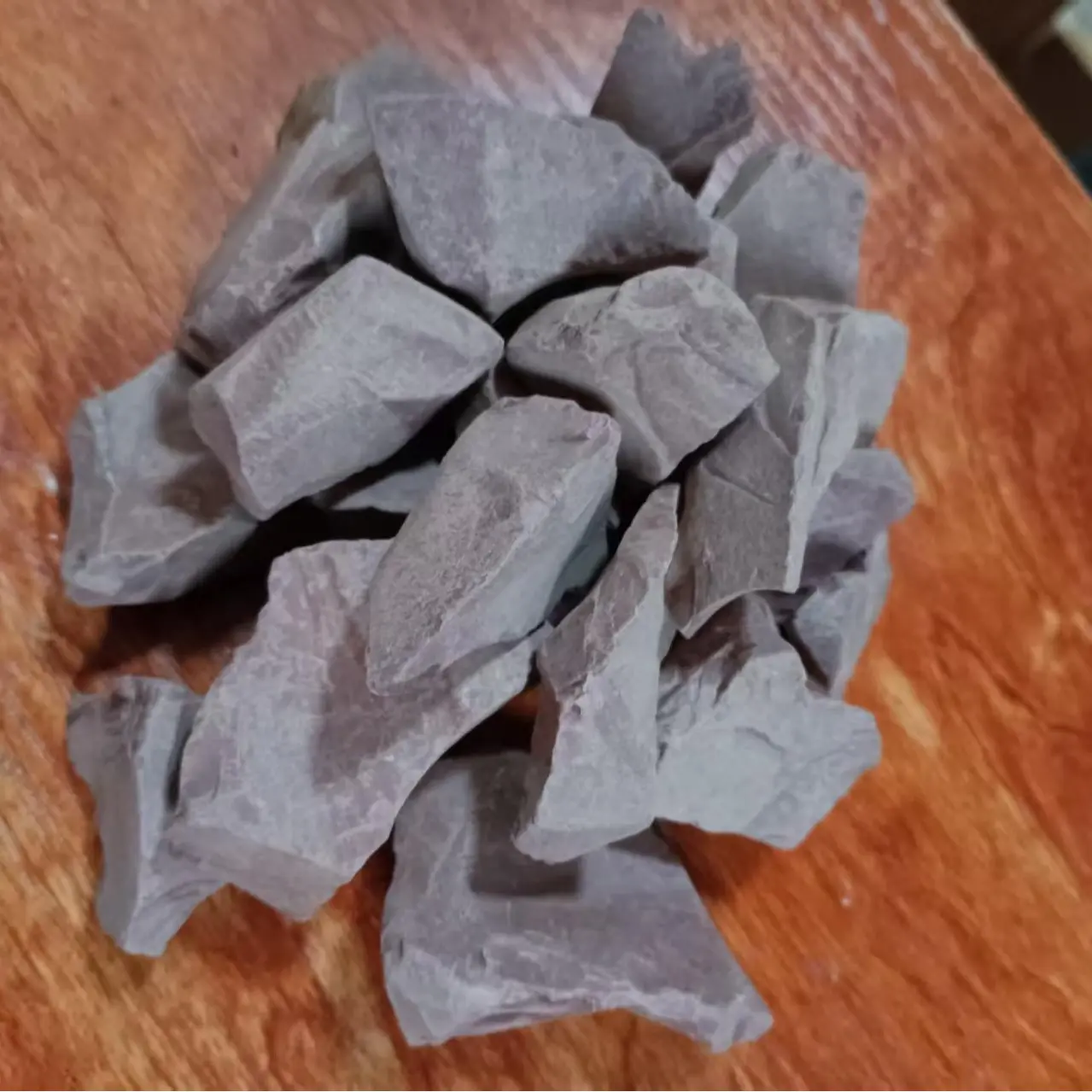 Kalama'i Pink Edible Clay, Natural High Altitude Ridge Earth, Additive-Free, Perfect for DIY Projects and Gifting 7oz(200g)
