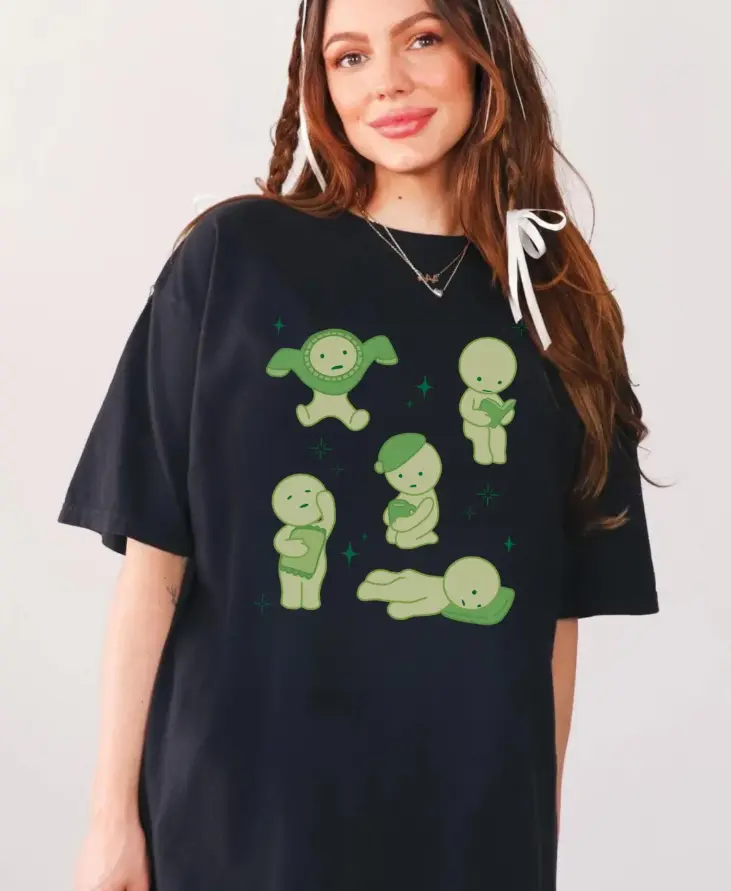 Comfort Colors Cute Smiski Y2K Graphic Tee – 90s Homebody Club Oversized T-Shirt, Kawaii Green Guy Aesthetic, Gift for Smiski, Kewpie & Sonny Angel Lovers