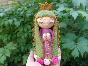 Handmade Crochet Virgin Mary Doll: Catholic Gift, Blessed Mother