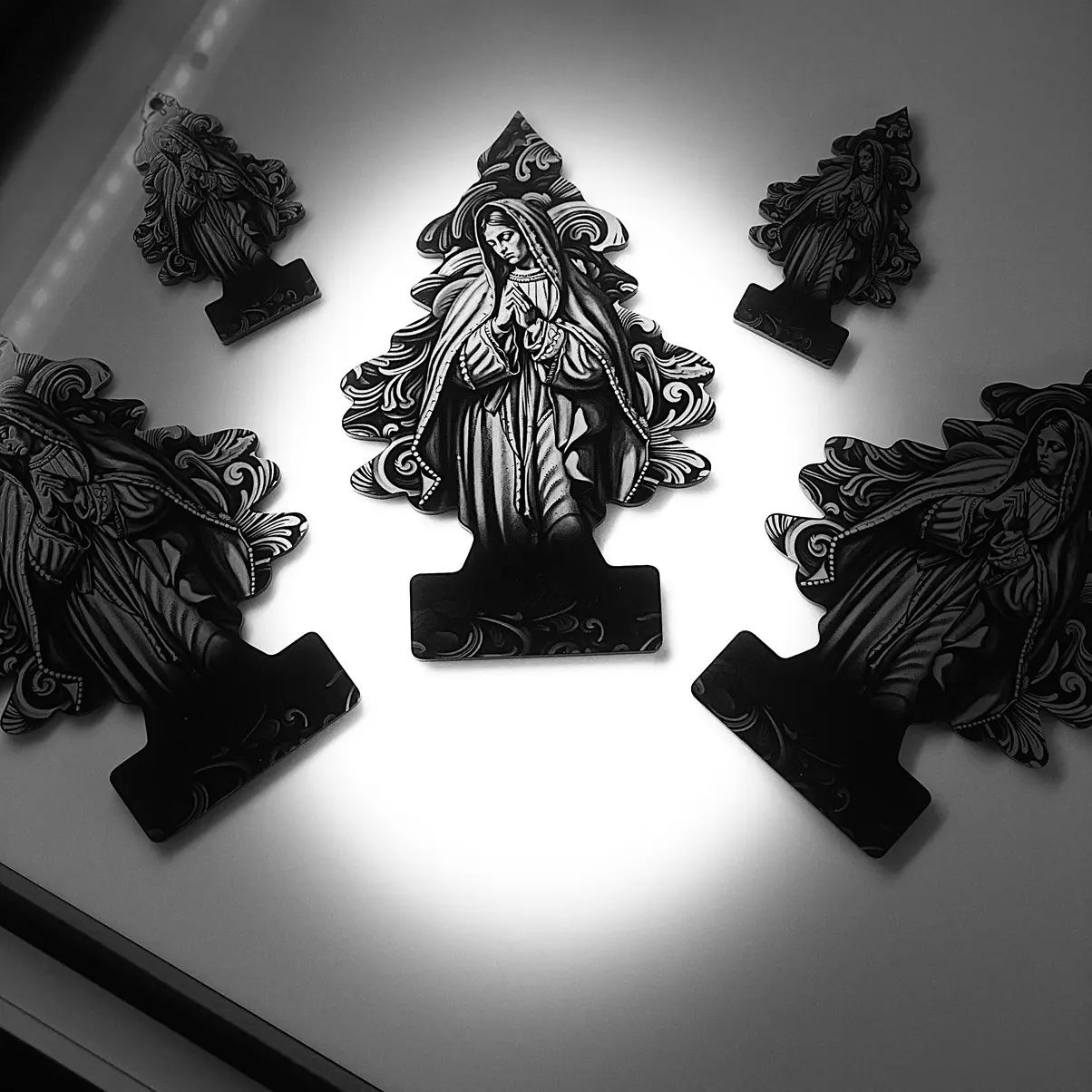 La Virgen De Guadalupe x Car Ornament - Perfect for Car Enthusiasts