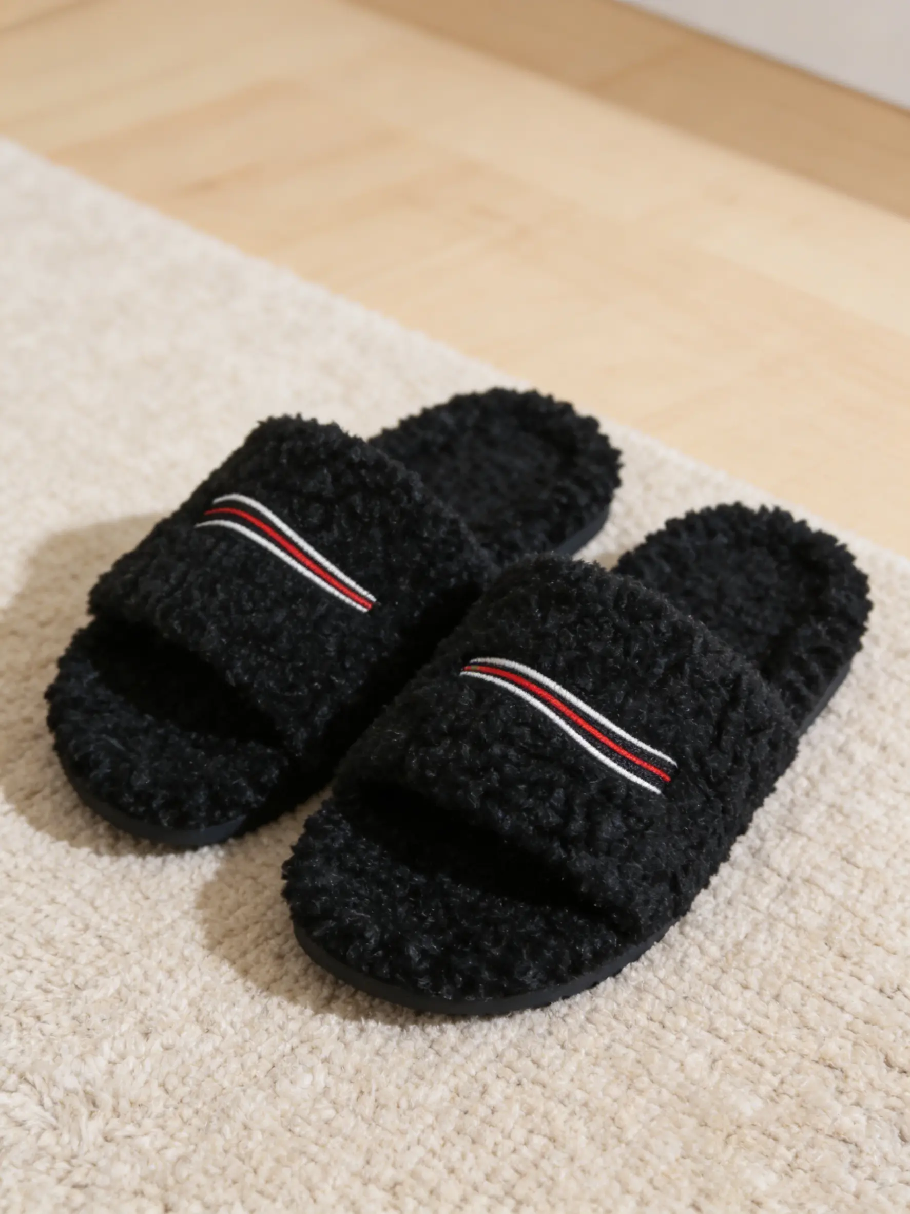 Four seasons plush slippers, suitable for both men and women – warm and soft indoor / outdoor home slippers