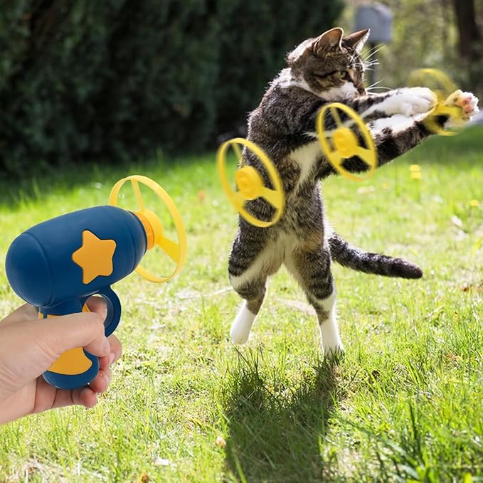 6 Pcs Cat Fetch Toy Set Launcher Gun, Flying Disc Toy, Cat Track Toy for Cat Training Hunting Chasing Interactive Cat Toys for Bored Indoor, Cute Kitten Kitty Toys, Flying Propellers For Dog and Puppy Toy Pet Supplies, Cat Stuff Outdoorfun, Dog Stuff