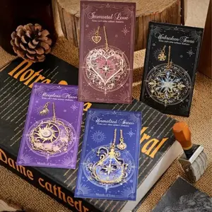 Vintage Art Metal Bookmark with Gold Chain, Book Accessories, Ideal Gift for Literature Lovers, Writers, Teachers, Classroom, Office Reading