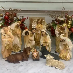 Nacimiento dorado 9” 6512-9w