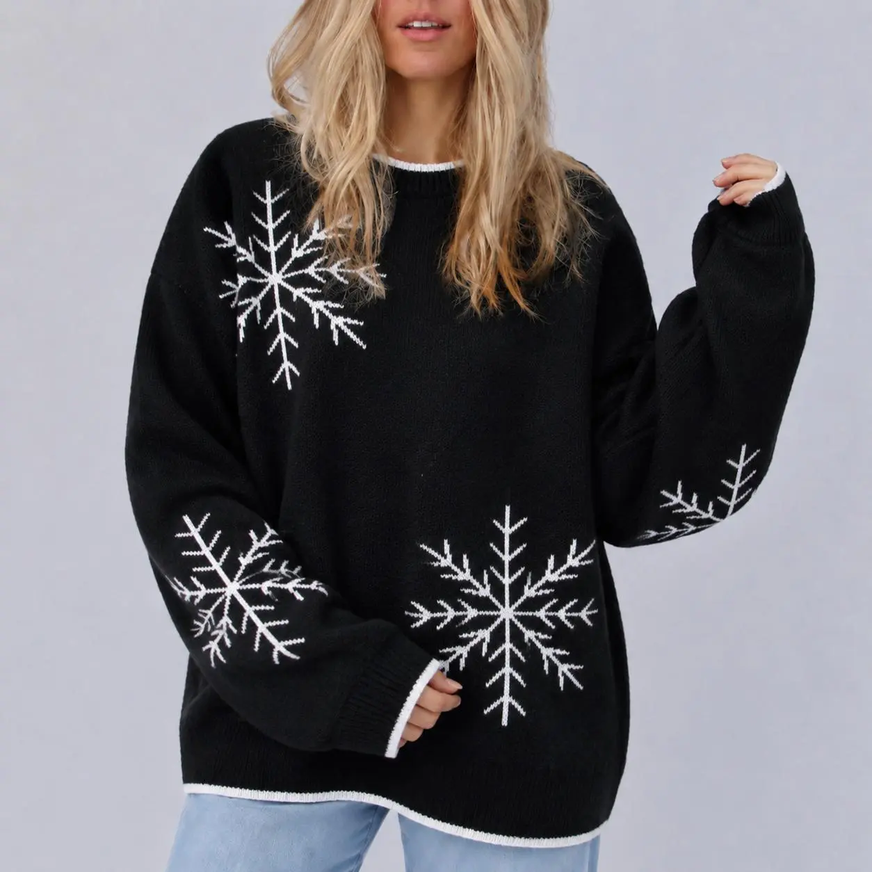 Womens Ugly Christmas Sweater Snowflake Print Knit Pullover Casual Holiday Festive Tops Long Sleeve Crewneck Jumper Soft Cozy Winter Apparel Pilling Resistant Everyday Knitwear Red Black Gray Size S M L XL