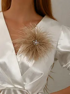 Multicolor Fluffy Feather Crystal Brooch, Elegant Rhinestone Corsage for Women, Available in Many Colors, Versatile Accessory for Blazers, Weddings, Parties, Festivals & Banquets, Perfect Gift for Her for Mother’s Day, Valentine’s & Wedding Season