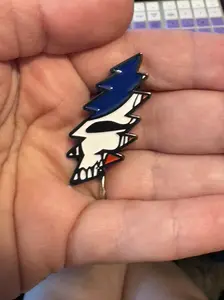 Grateful Dead  Lightning Bolt Stealie Enamel Pin