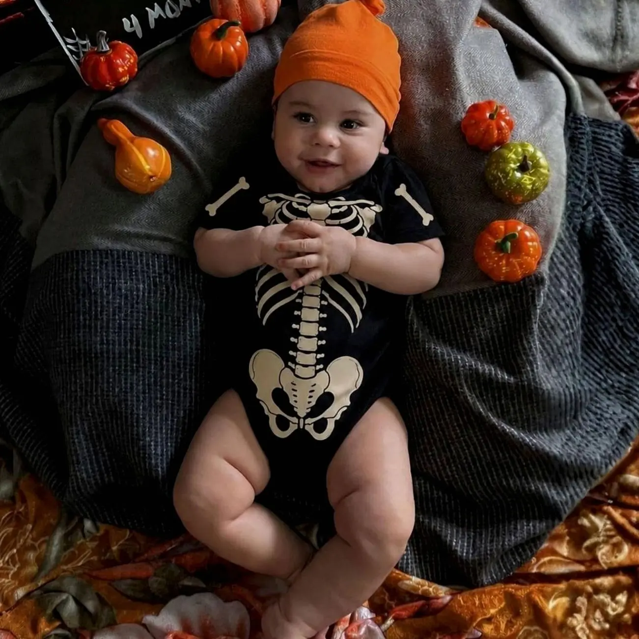 Halloween Baby Skeleton Baby Bodysuit, Baby Skeleton Costume, Infant Trick or Treat Outfit, Newborn Fall Gift Shirt 51M PDU
