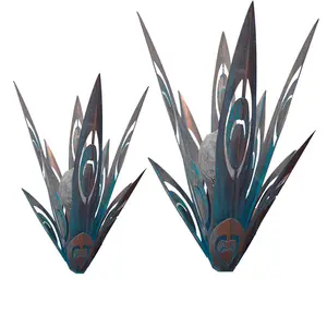 Set of 2 Metal Solar Peacock Feather Lights, Outdoor Waterproof Garden Decor, Night Lighting for Yard, Lawn & Patio, Ideal Gift for Loved Ones