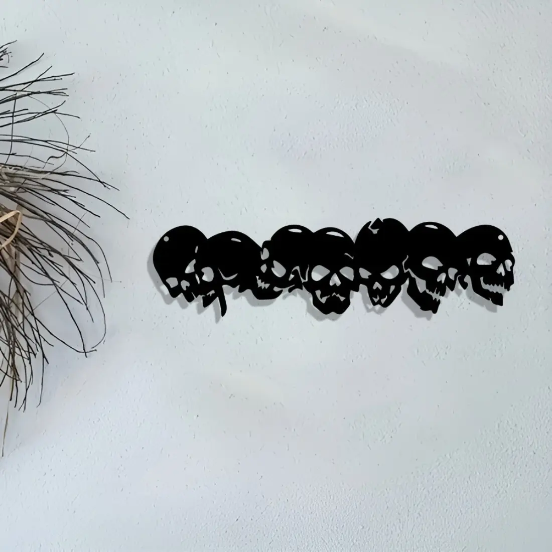 Vintage Iron Skull Wall Decor with Vine Design, Art Wall Decoration, Unique Modern Style for Living Room Bedroom Office, Ideal Gift for Family Friends, Home Decor Products, Decoration Items