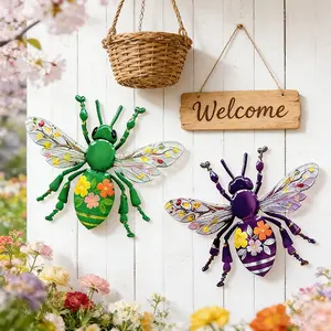 2 Piece Colorful Metal Bee Wall Art Decor for Garden & Patio, Creative Indoor & Outdoor Hanging Decoration for Insect Lovers, Perfect Gift for Birthdays & Father's Day, Decorative Artwork