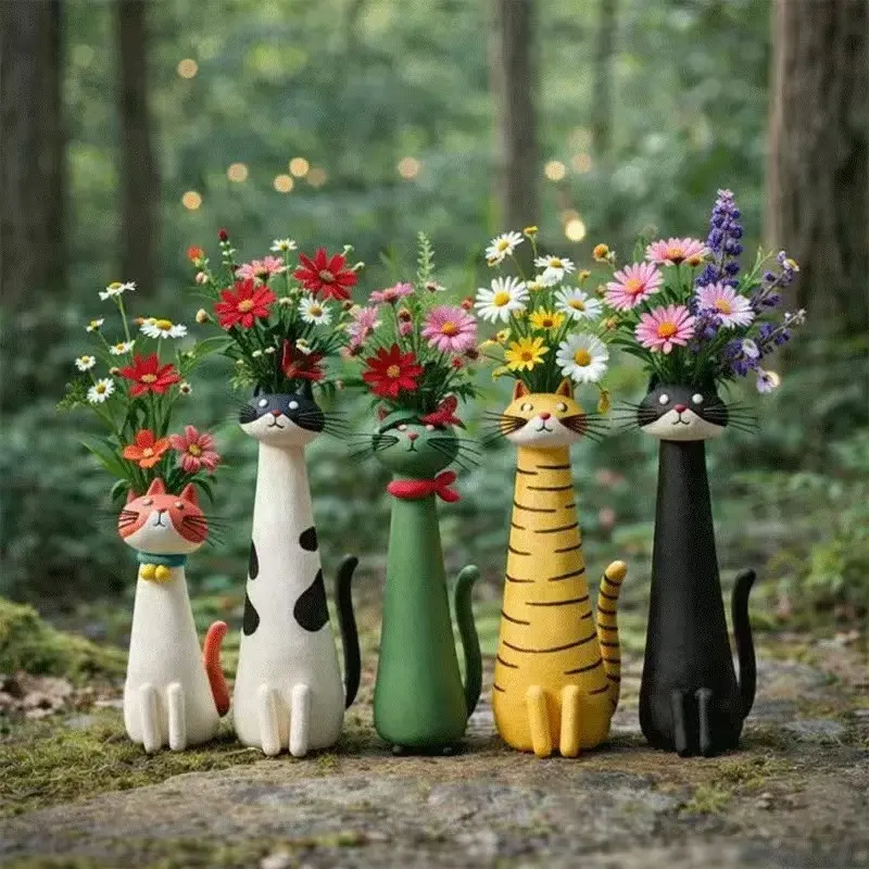 Weird Cat Vase, Fun Cat Figurine, Curious Black Cat Sculpture, Mini Desktop Resin Decorative Item