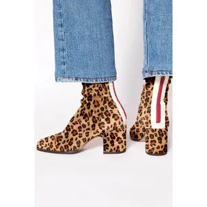 2025 Autumn Winter New Fashion High Heel Low Tube British Style Square Toe Women's Boots Trendy Comfortable Versatile Leopard Print Design