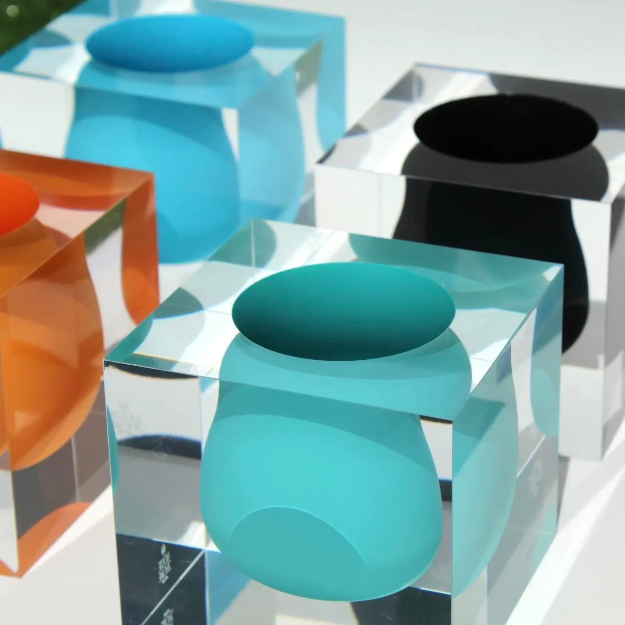 Balloon Acrylic Vase