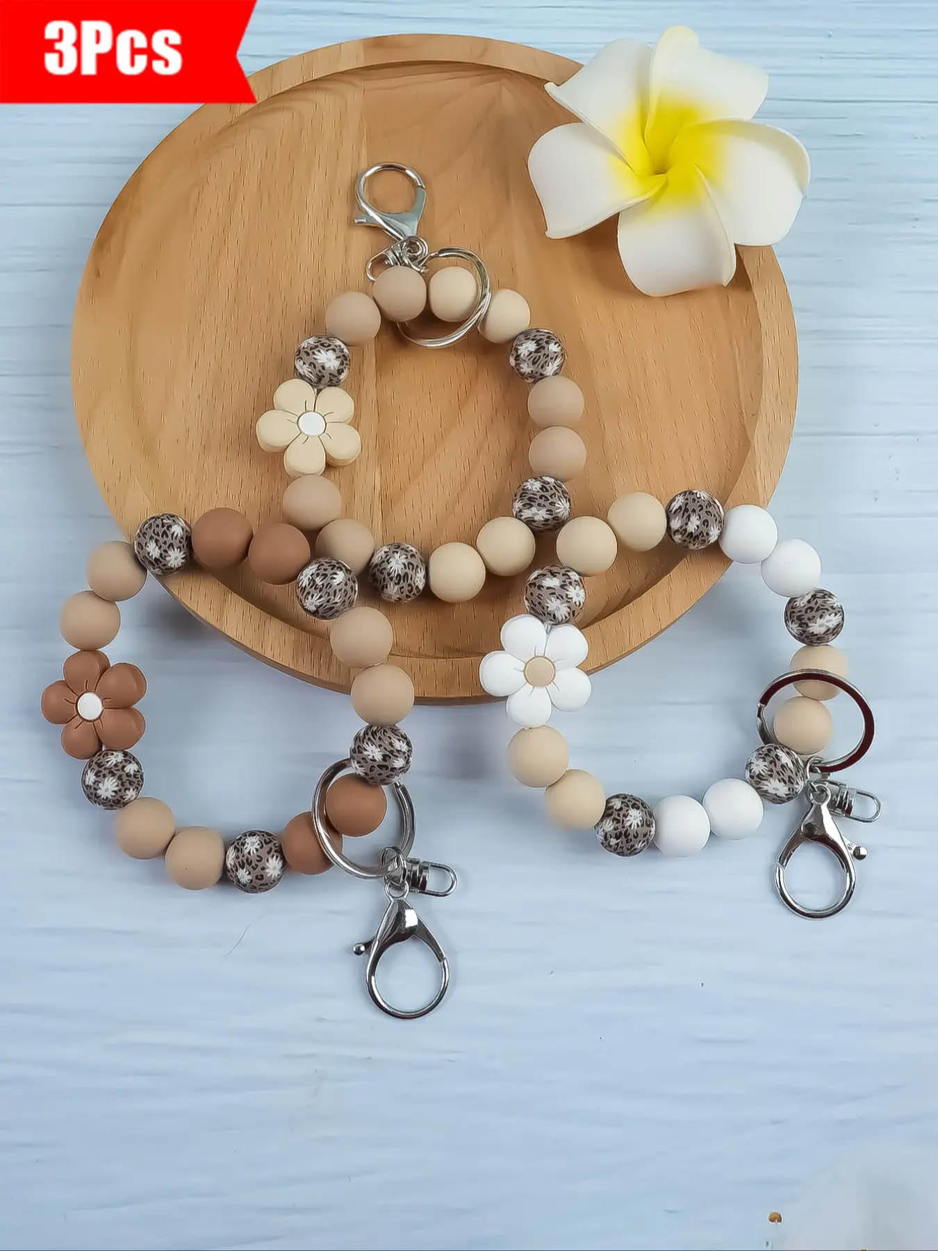 3pcs-Daisy Silicone Beaded Keychain Set, Trendy Cute Keychain, Floral Pattern Keychain, Keychain Wristlet Strap, Aesthetic Keychain, Preppy Style Accessories for Women, Gift for Friends & Holidays