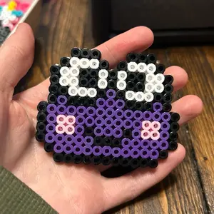Cute frog face keychain made from perler beads