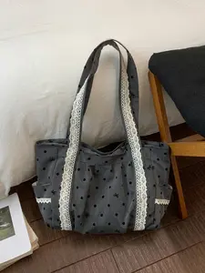 A versatile tote bag with a fresh and artistic atmosphere, featuring a vintage personality and large capacity textured shoulder bag. Featuring multiple pockets and lace patchwork decoration design, it is suitable for dates and parties Boho shoulder bags