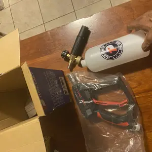 Product Review of Tool Daily Short Handheld with  Cannon FOR PRESSURE WASHER,  1/4 Inch Quick Connector, Water Spray Tool with 5 Nozzle Tips, 1 Liter snow foam lance, FathersDayGift from u**0