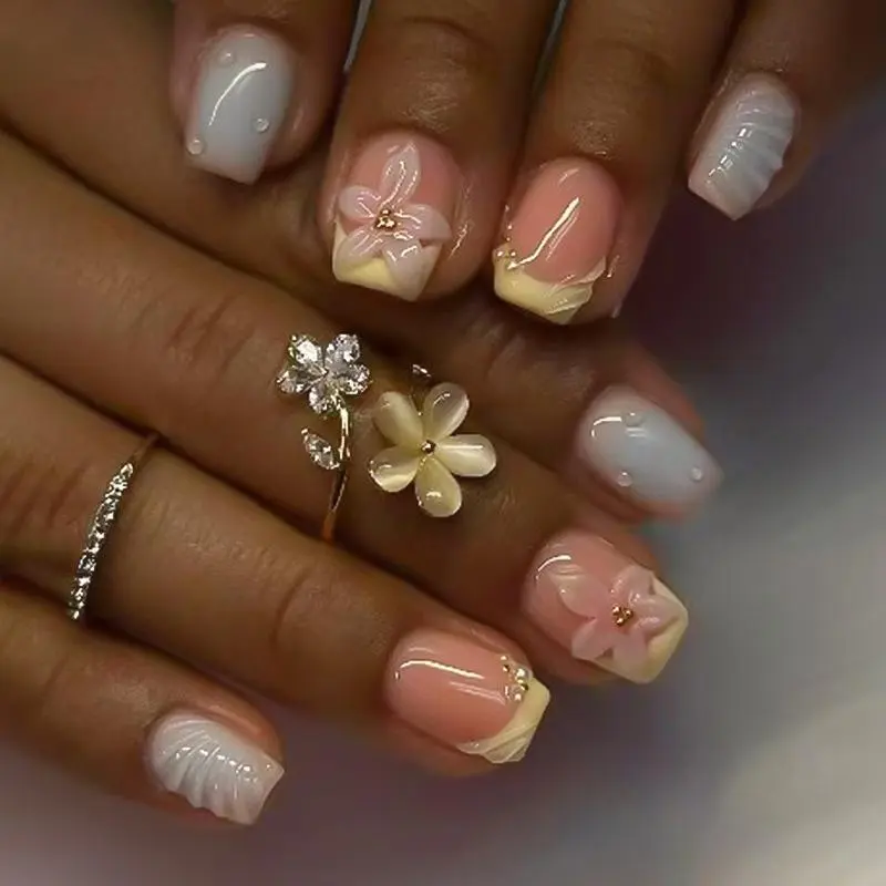 24Pcs Short Square Head Press on Nails Yellow French 3D Flower Fake Nails Blue Smudge Pearl Reusable Full Cover False Nails Tips