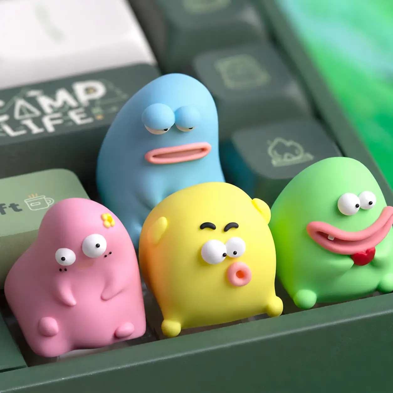 Custom Quirky Ugly Character ESC Keycaps with Funny Faces - Cross Axis Compatible for Mechanical Keyboards, Desktop Customization, Personalize Your Workspace, Office Decoration