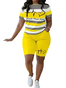 Stand out in this stylish plus-size Summervibes' 2-piece set Heart print, colorblock design, and comfy top & pants—perfect for everyday wear. Feel good and look great, whether staying in or going out