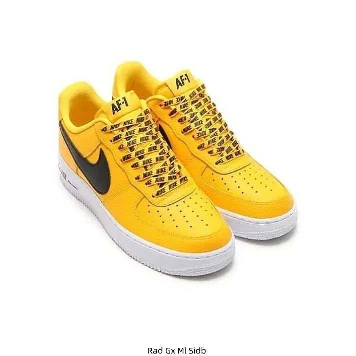 Low Top Bright Yellow Leather Sneakers Black Swoosh Special Pattern Laces White Outsole Classic Casual Skate Walking Shoes For Men Women