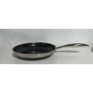 HexClad 10” Frying Pan - Like New with Cosmetic Flaws