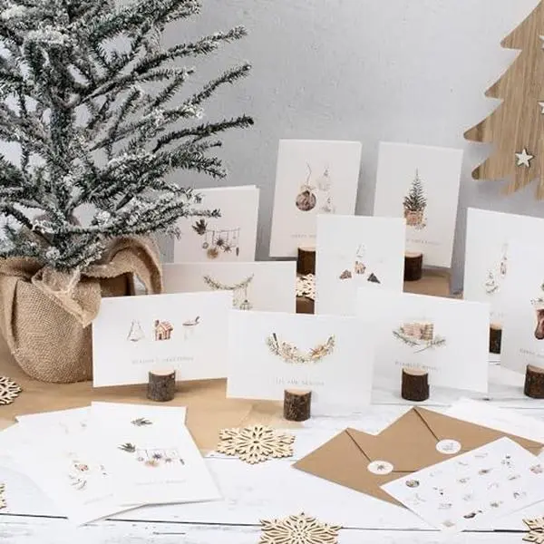 Beautiful Modern Rustic Christmas Cards Set of 20 - Incl. Bulk Envelopes, Matching Stickers And Storage Box - Perfect to Send Warm Holiday Wishes to Friends and Family