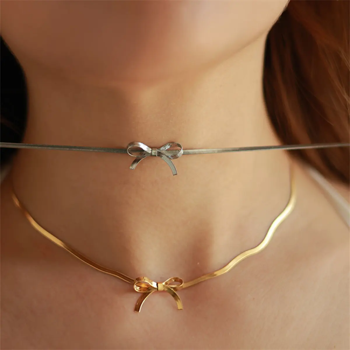 Unisex Exquisite Bowknot Pendant Snake Bone Chain Necklace - Hip-Hop Luxury Jewelry, Artificial Gemstone Bow Detail Necklaces for Daily Wear, Birthday Gift
