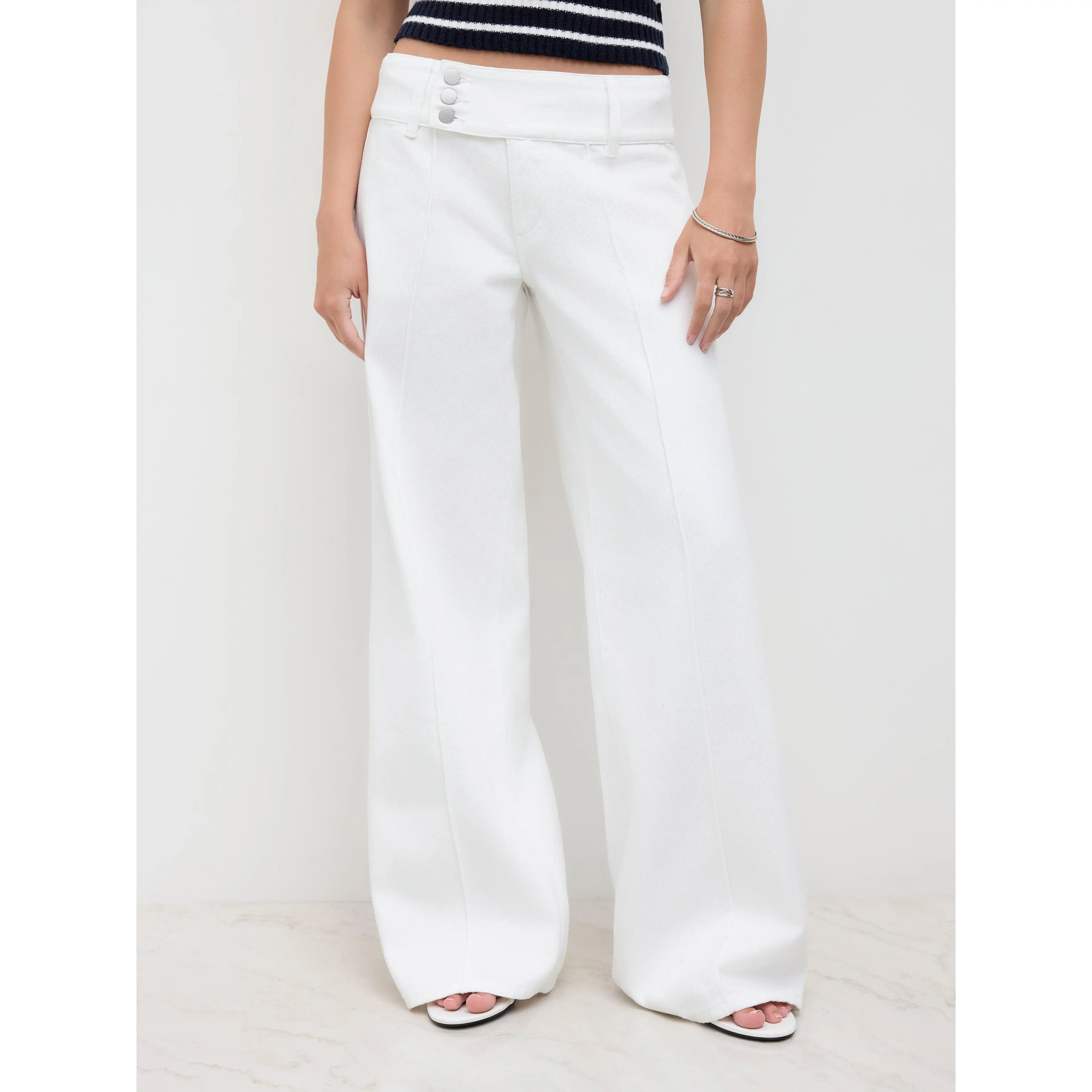 Cider Denim Low Rise Baggy Jeans