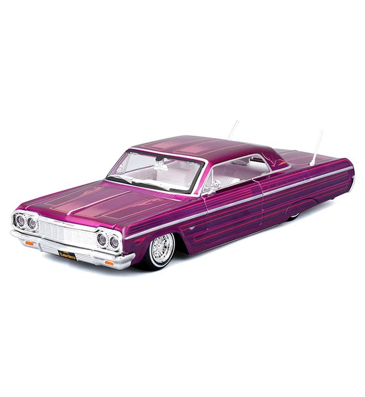 Maisto 1:26 1964 Chevrolet Impala SS Lowriders Candy Purple Limited Edition
