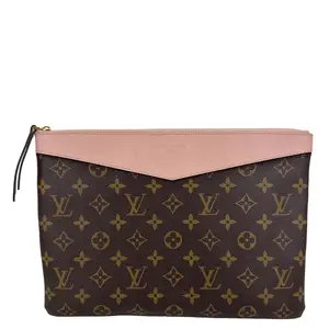 Pre-owned Louis Vuitton Canvas Clutches & Wristlets Daily Pouch Monogram Clutch Pink