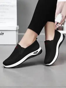 Women's Lightweight Breathable Walking Shoes, Comfortable Soft Sole Sports Shoes, Old Beijing Cloth Shoes, One-Click Slip-On Mom Shoes