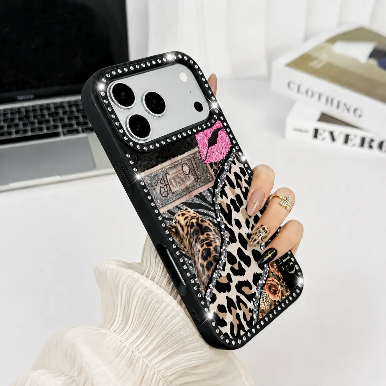 Shining Leopard Print Double-Sided Diamond Studded Phone Case Military Grade Anti Drop Stylish and Beautiful Phone Protection Case iPhone 17 Pro Max 16 15 Plus 14 13 12 11 Women's Phone Case A192