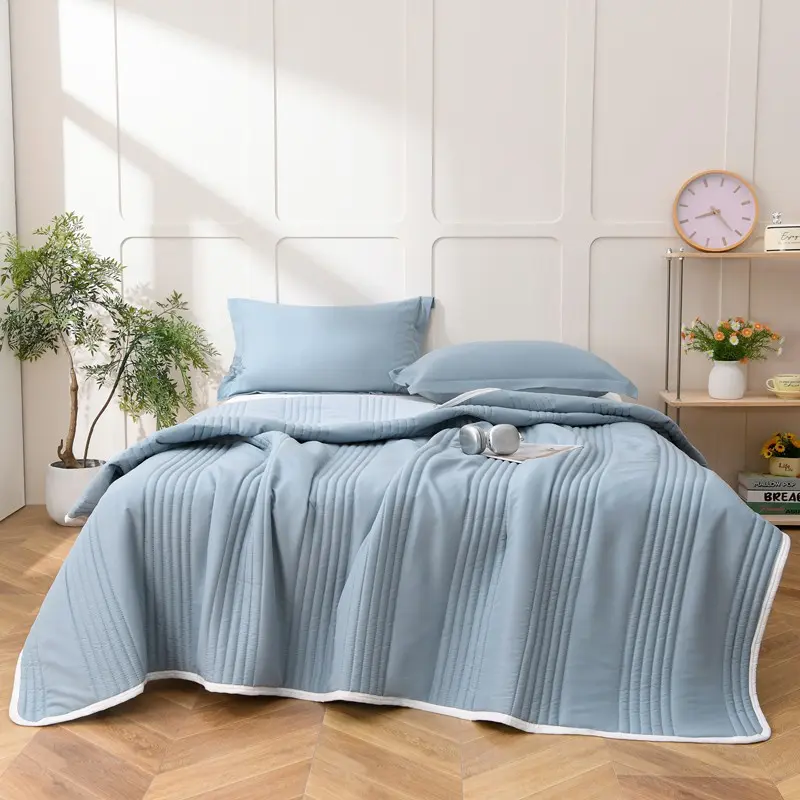 YHFYHF Light Blue Quilted Summer Bedspread, Lightweight Cooling Blanket, Breathable and Soft, Multiple Sizes Available, Soft Quilts Bedspreads