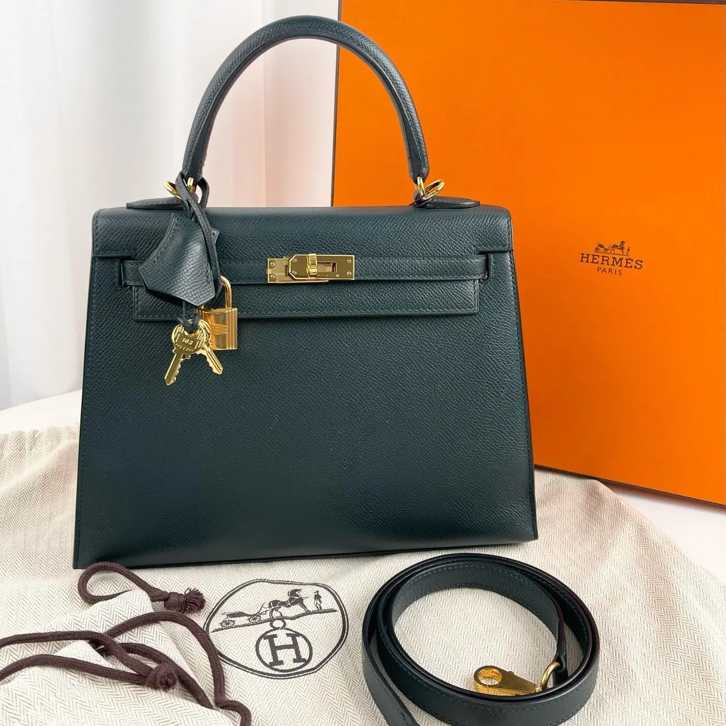 Pre-owned HERMÈS 2021 Epsom Kelly II Sellier 28 24393900