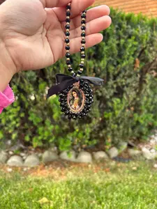 Saint Black Car Bendiciones