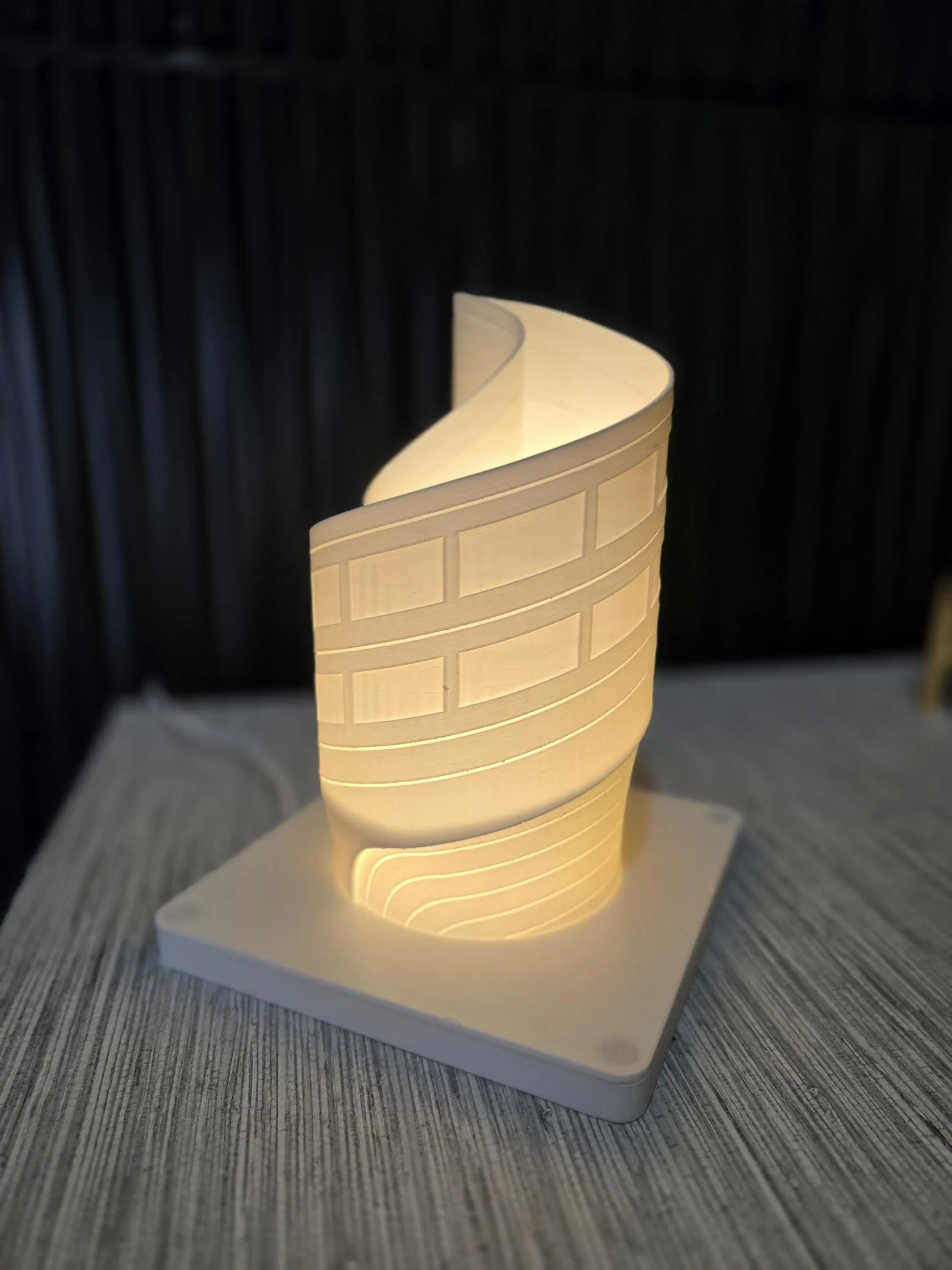 3D Printed Golden Spiral Lamp, Modular Accent Lighting