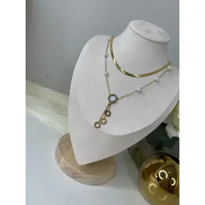 Collar Betsy