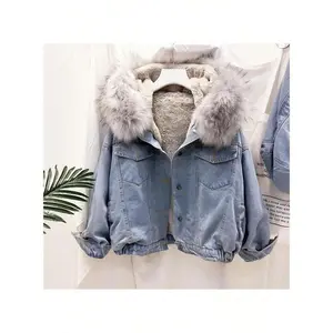 Women’s denim jacket with faux fur collar, hood, and wool lining; extra-large, warm for winter; loose fit, mid-thigh length; solid color with functional pockets and a zip pocket. Sizes S–XL.