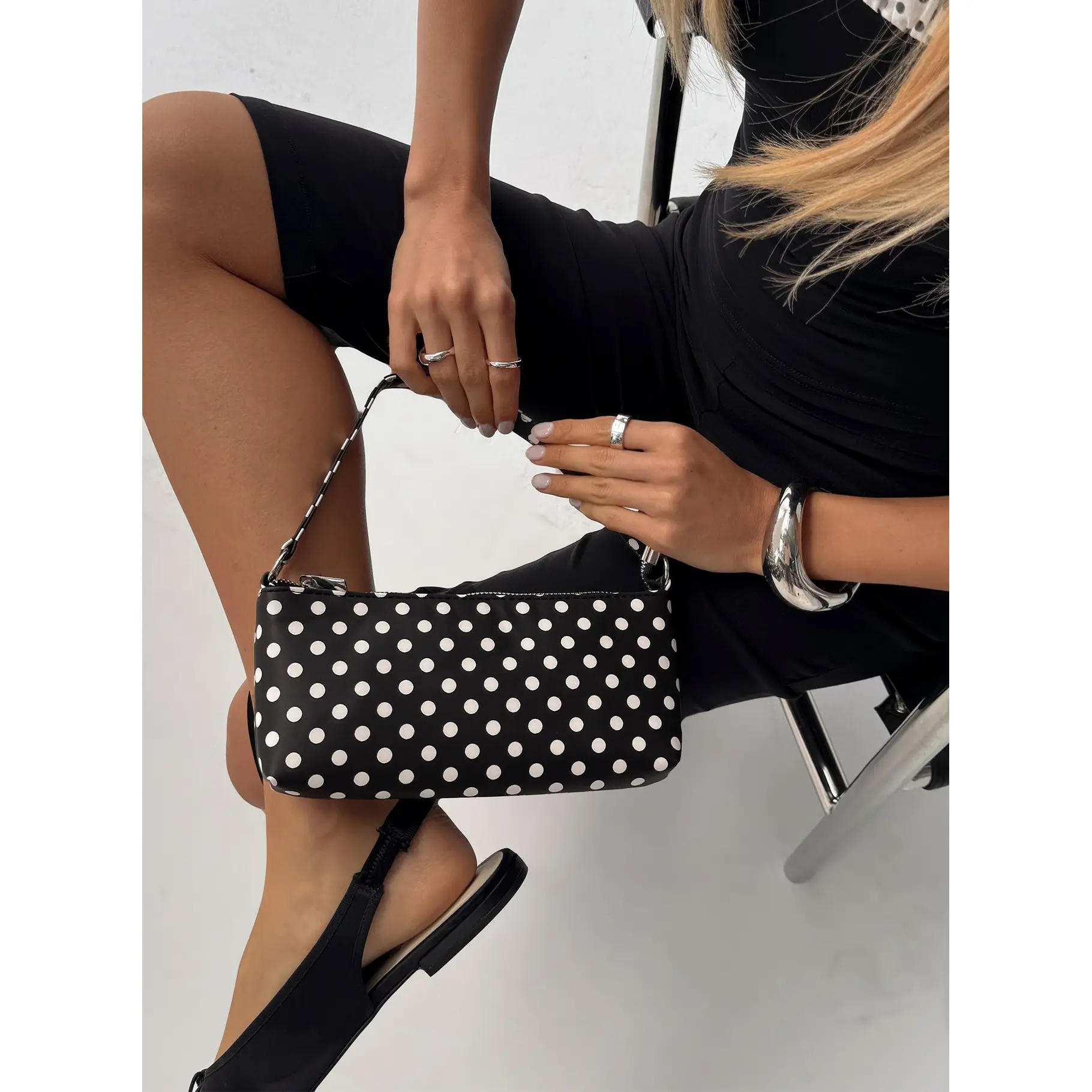 Aire Shoulder Bag Black Polka