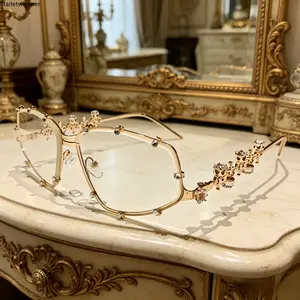 Women's Tinted Lens Cat Eye Glasses, Lightweight Fashion Frame Eyewear, Trendy Y2K Street Style Aesthetic, Perfect for Daily Casual Outfits & Everyday Wear