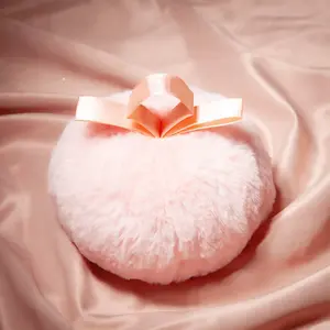 Peach Shaped Highlighter Powder Puff Ball, 2-in-1 Body Glitter & Setting Powder, Ins Style Fluffy Pom-pom for Collarbone & Cheek Highlight, Cute Makeup Gift for Girls