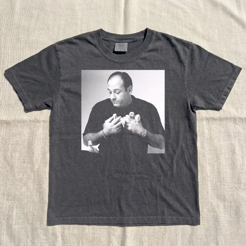 Tony Soprano T-Shirt, Classic Mafia Icon Shirt, Sopranos TV Show Apparel, Cool Tony Soprano Graphic Tee, Italian-American Mafia Fan Shirt, Vintage Sopranos Merch