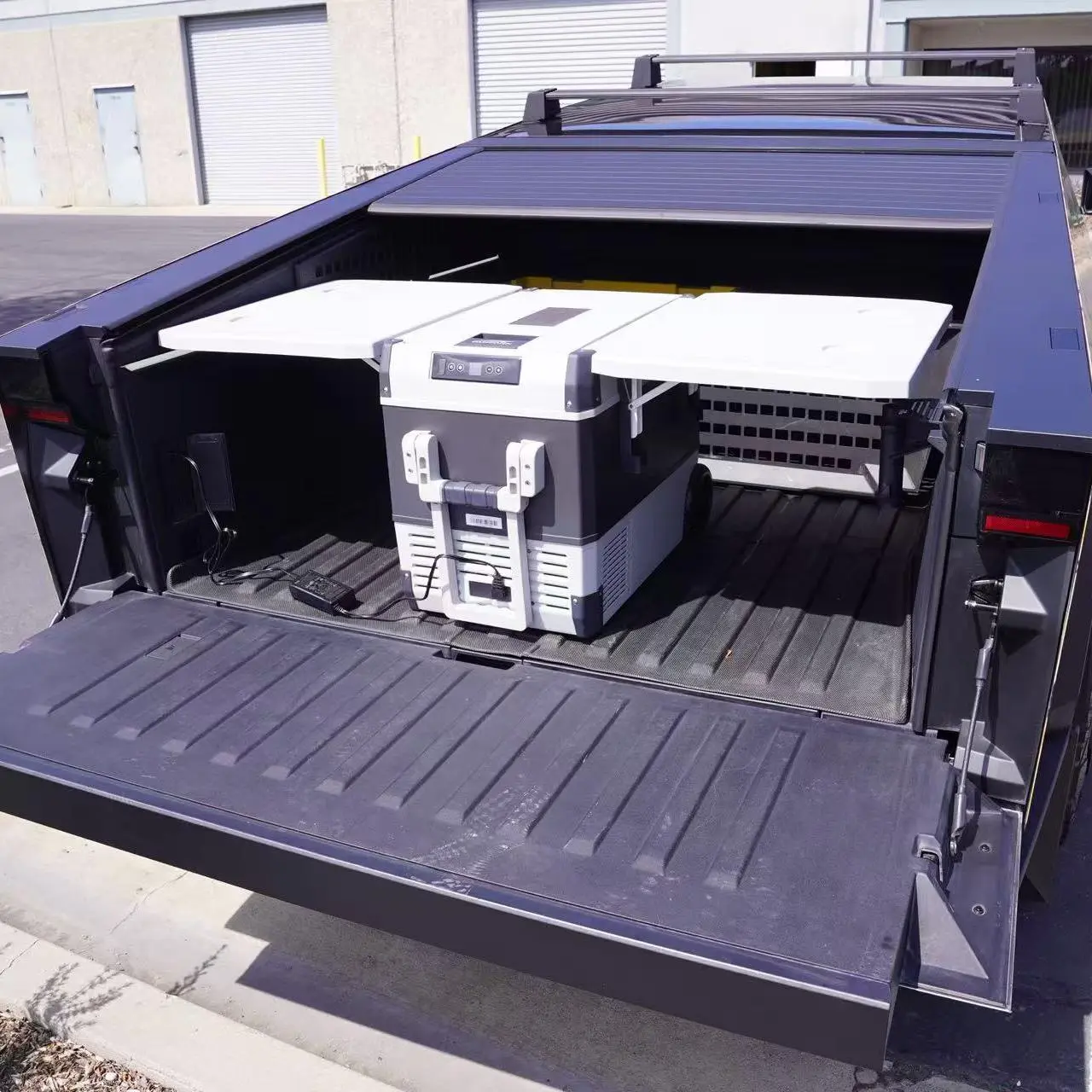 Fridge W — 48QT portable fridge/freezer for Cybertruck and other vehicles