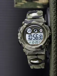 Fashion Camo Pattern Digital Watch, Casual Round Dial Digital Watch for Men & Women, Trendy Multifunctional Shockproof Waterproof Watch for Gift, Quartz Watch