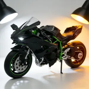 1:12 Scale Diecast Motorcycle Model, Zinc Alloy Collectible Toy with Suspension System, Free Rolling Wheels, and Pullback Function