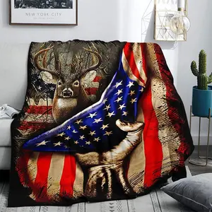 American Flag & Deer Pattern Blanket, 1 Count Soft Warm Throw Blanket, Lightweight Cozy Blanket, Air-conditioned Room Blanket, Warm Nap Blanket for Home & Office & Travel